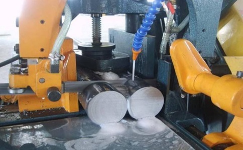 上思卧式带锯床的送料方式有哪几种？